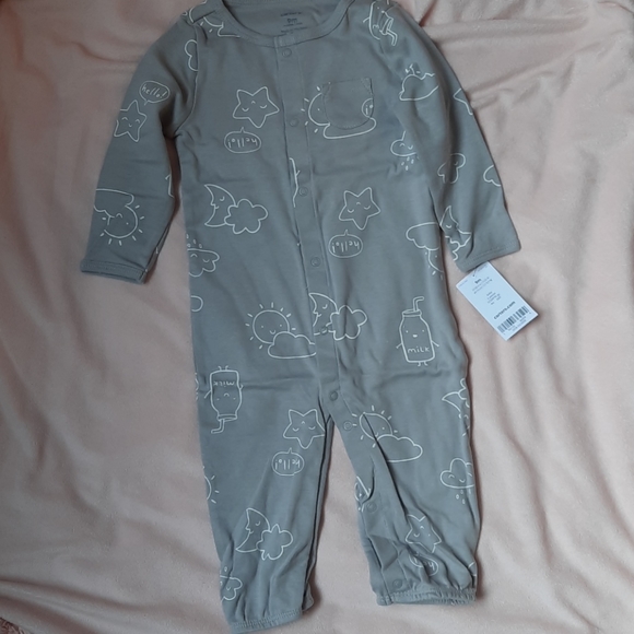 3 piece set. Socks, hat, and one piece - Picture 2 of 7